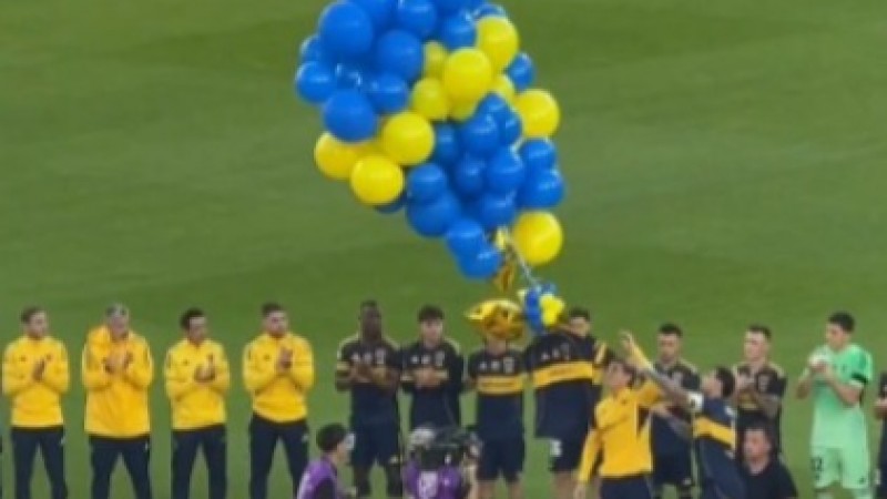 Fotos: entre lágrimas y mucha emoción, así fue el conmovedor homenaje de Boca a Miguel Ángel Russo